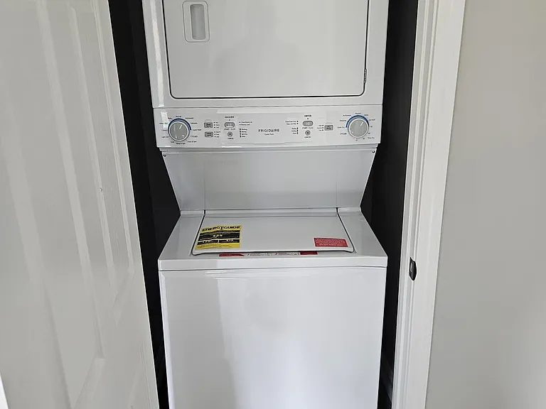 954 Joseph E Boone Blvd NW #D — Photo 15