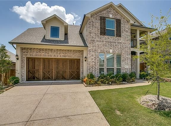 3rd image of 4512 Springhurst Dr