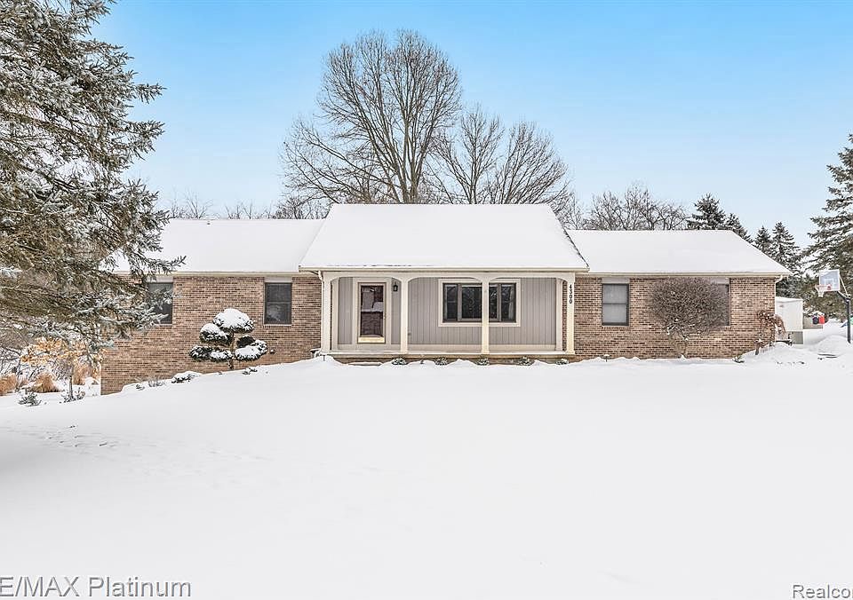 1st image of 4300 Elderberry Dr