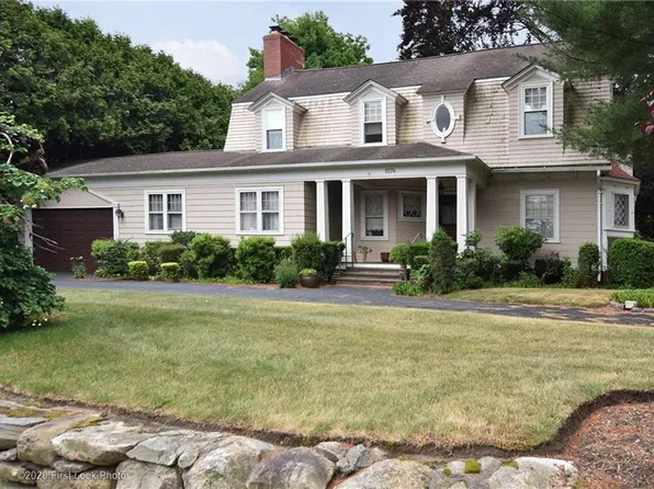 1374 Smith St, North Providence, RI 02911