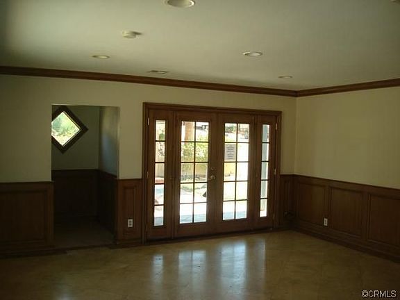 4th image of 311 E Hill St