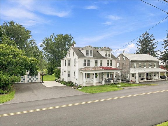 2nd image of 10 Barto Rd