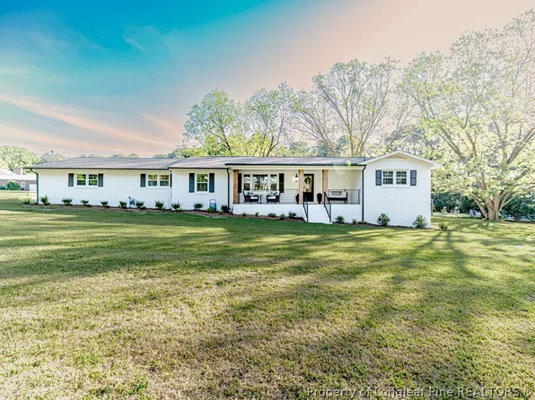 1802 Holiday Rd, Sanford, NC 27330