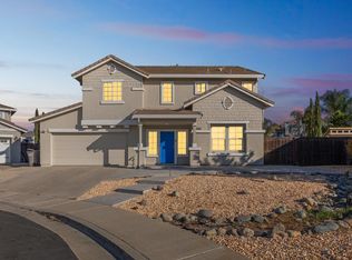 3860 Topaz Rd, West Sacramento, CA 95691