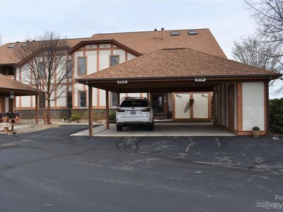 802 Fleetwood Plz, Hendersonville, NC, 28739