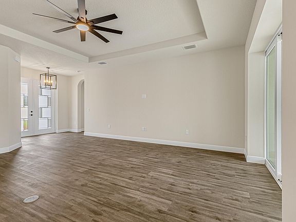 4th image of 7201 Wando Ave