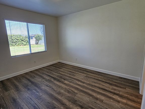 4th image of 4245 Taos Dr