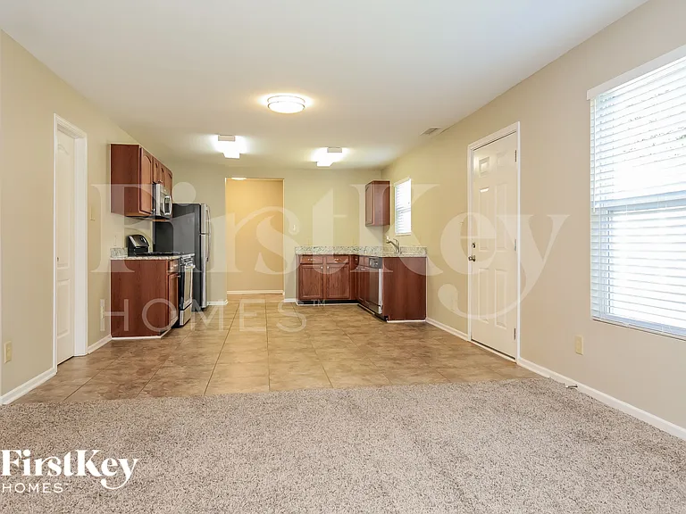 5418 Fairway Forest Dr — Photo 6