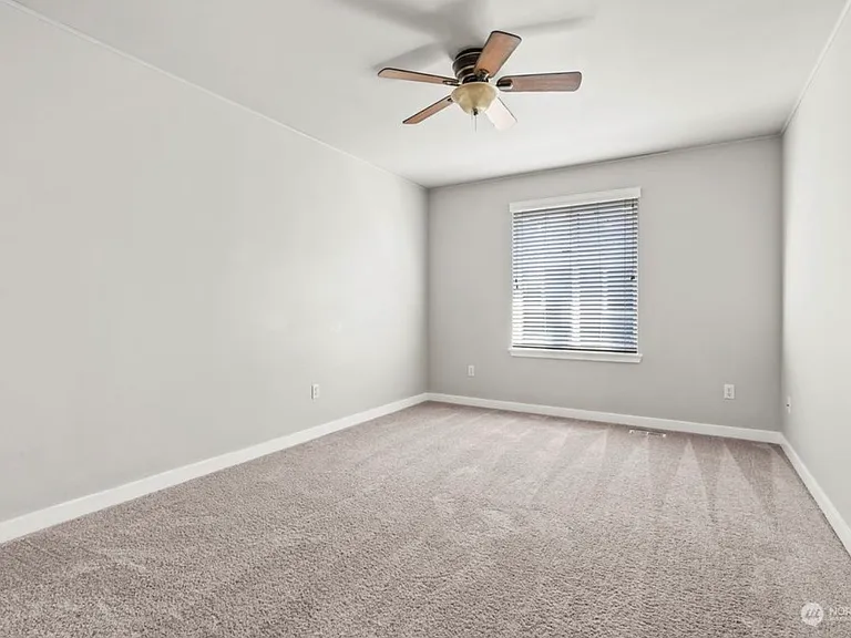 8418 153rd St E — Photo 24