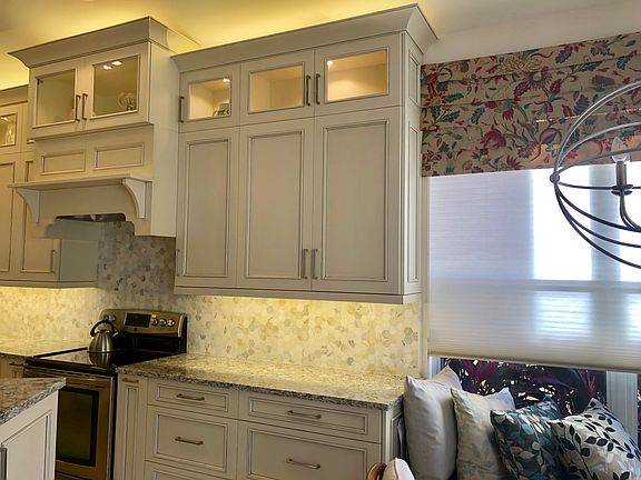 5th image of 8804 Ventura Way