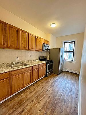 1st image of 813 Nostrand Ave #3A