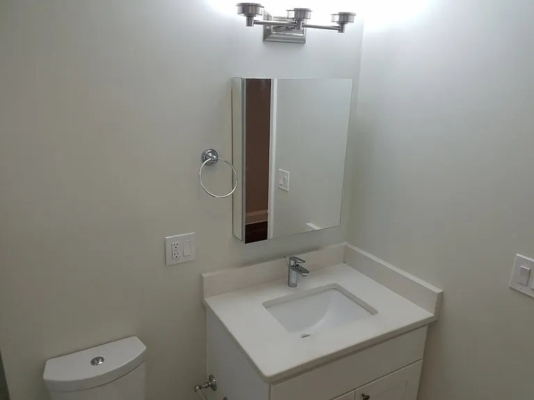 14 Townsend St — Photo 5