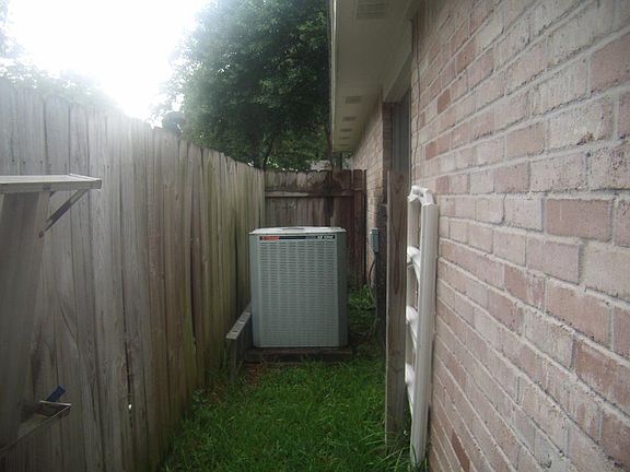 AC and Water Heater were replaced in 2002. Home mainly Brick all 4 sides