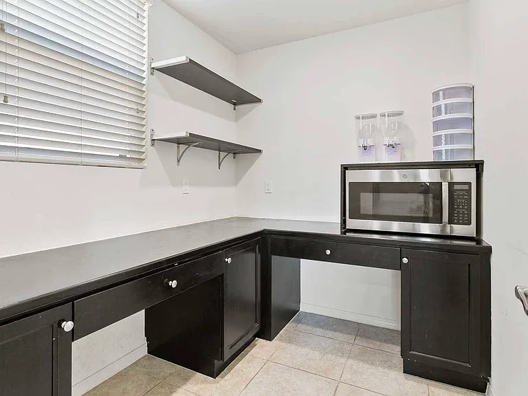 15637 Curry Pl — Photo 17