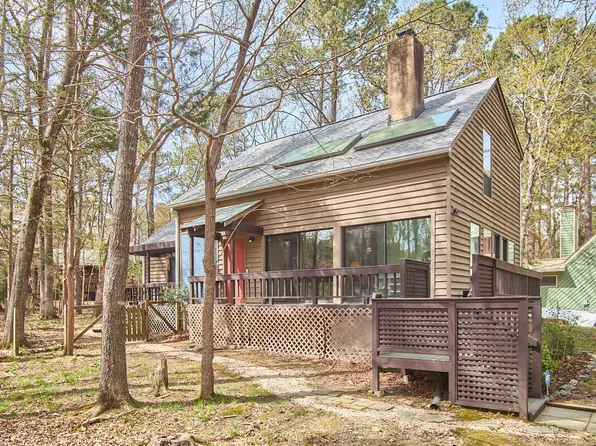 103 Morningside Dr, Carrboro, NC 27510