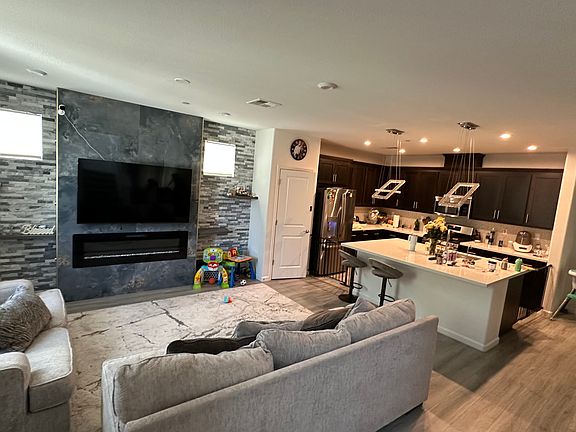 3rd image of 2086 Cottonwood St
