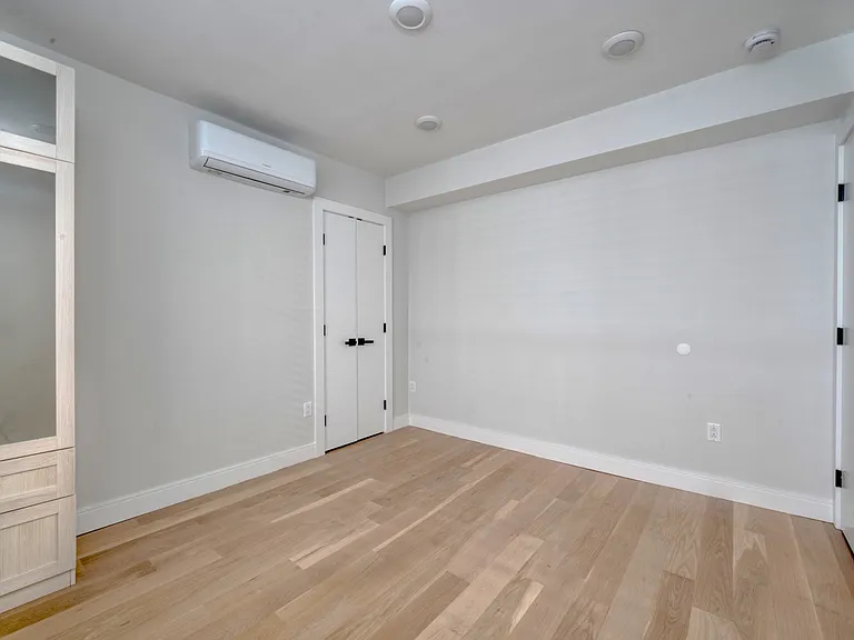103 Dorchester St #1 — Photo 21