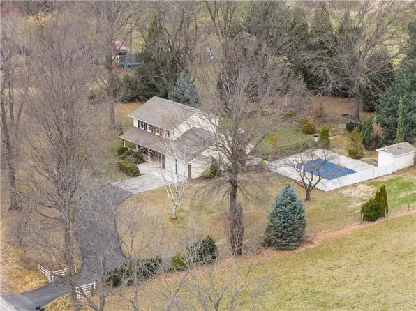 26612 E Blue Mills Rd, Sibley, MO 64088