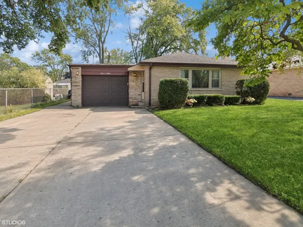 1108 Argyle St, Bensenville, IL 60106