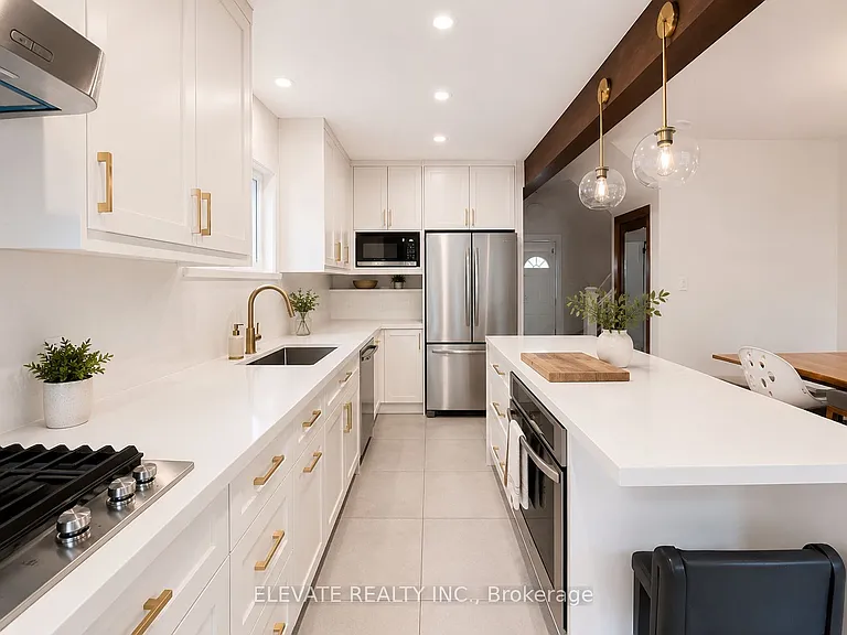 120 Eastwood Rd — Photo 4