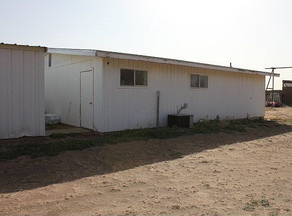 4th image of 6401 N Highway 349