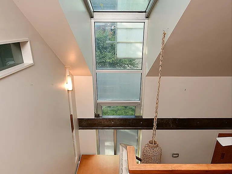 1018 S 36th St — Photo 18