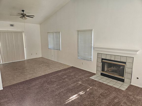 2nd image of 14992 Brown Ln