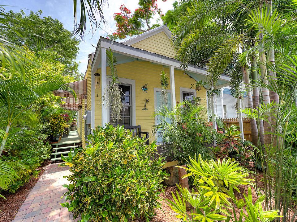 1st image of 726 Olivia St