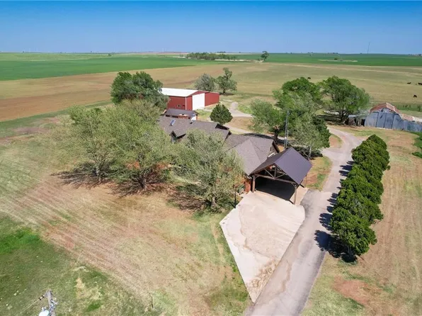 11142 N 2370th Rd, Weatherford, OK 73096