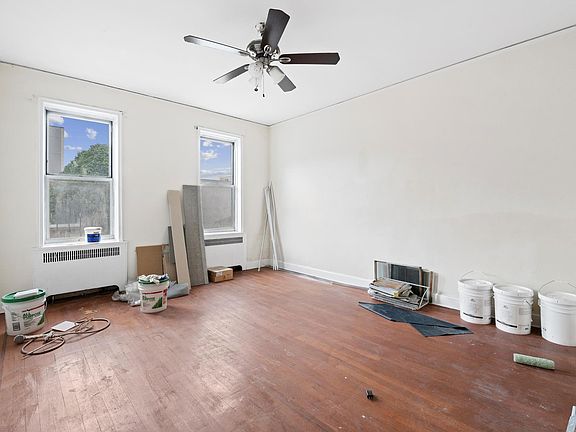 5th image of 3929 Carpenter Ave