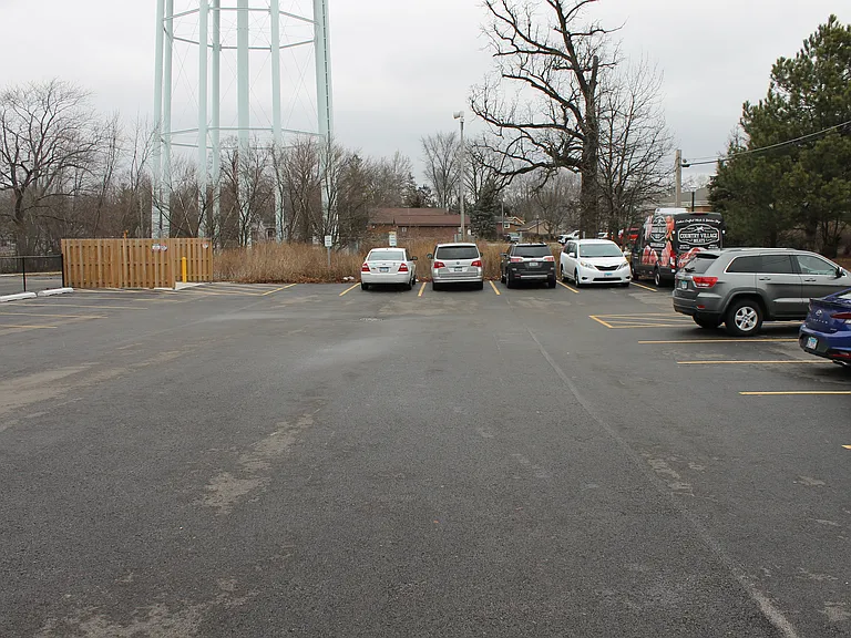 715 E State St #204 — Photo 18