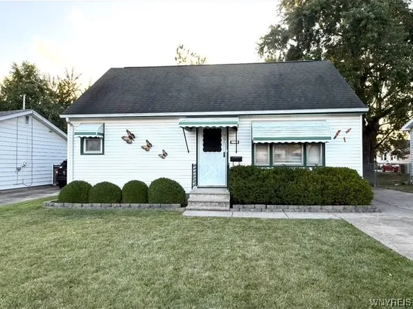 77 King Ave, Depew, NY 14043