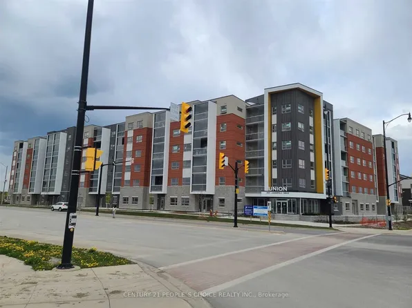 200 Lagerfeld Dr, Brampton, ON