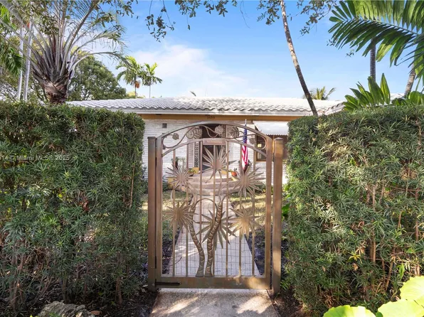 1659 Washington St, Hollywood, FL 33020