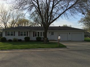 404 Beverly Blvd, Hudson, IA