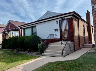 6215 S Monitor Ave, Chicago, IL 60638