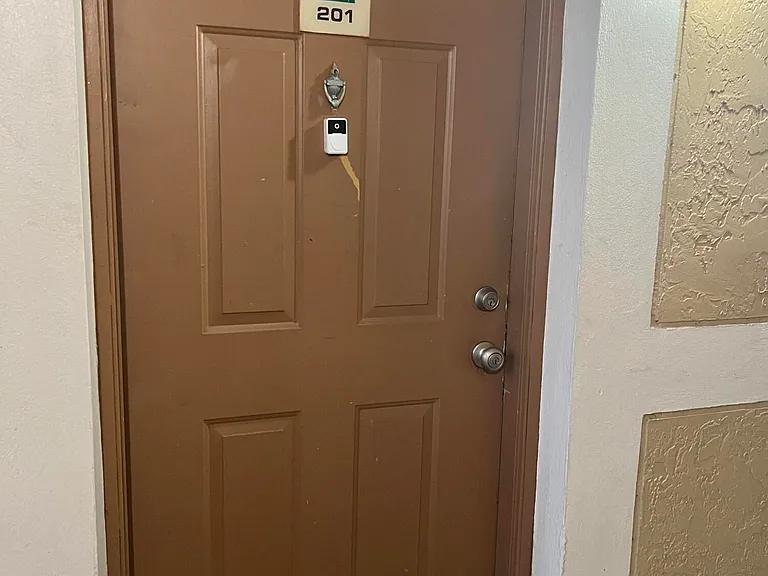 351 Palm Way #201 — Photo 32