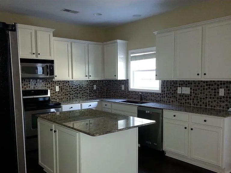 1572 Duckhorn St NW — Photo 10