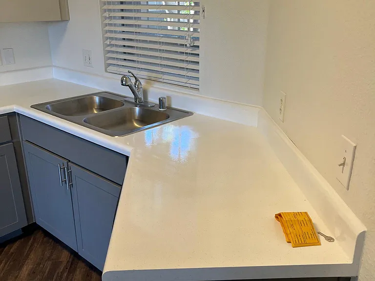 Luxe at Ocotillo — Photo 44