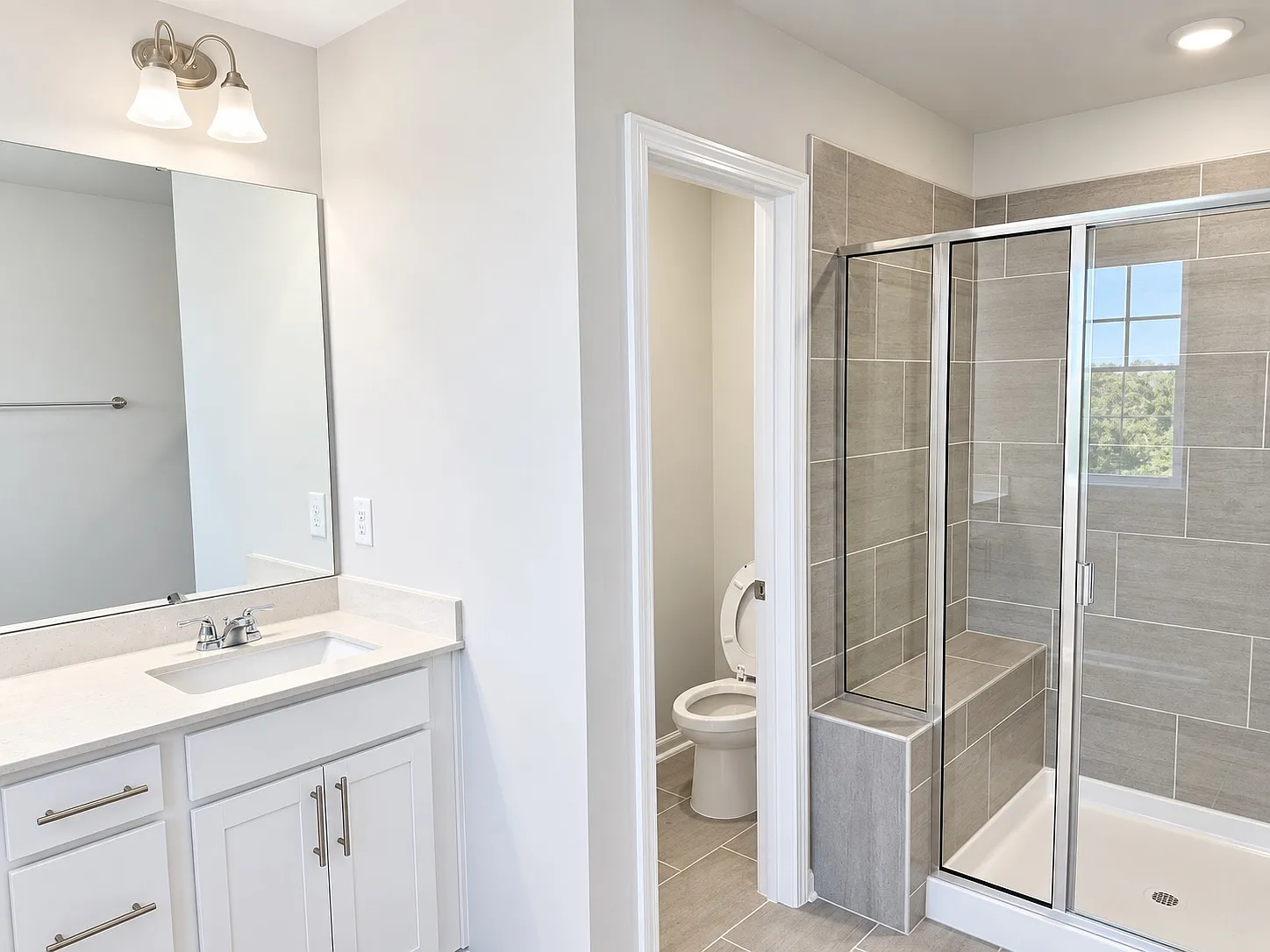 4 bed, 3.5 bath, 2143 sqft, $2,195 — Photo 3