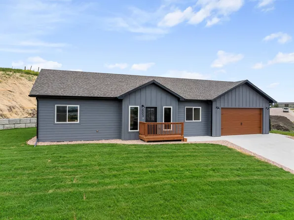 2003 Spruce St, Belle Fourche, SD 57717