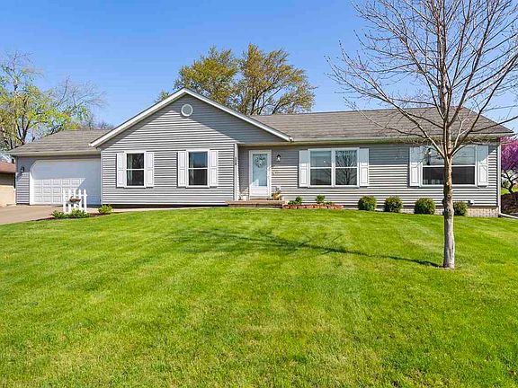 3rd image of 108 Fairview Dr