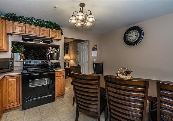 3rd image of 660 Materdie Ln APT 201