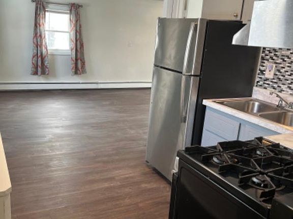5th image of 53 Saint Germain St #2