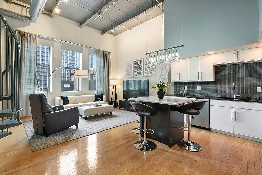 110 N 3rd St Unit 709 photo 1