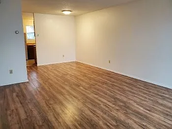 114 Wisconsin Ave #9 — Photo 6