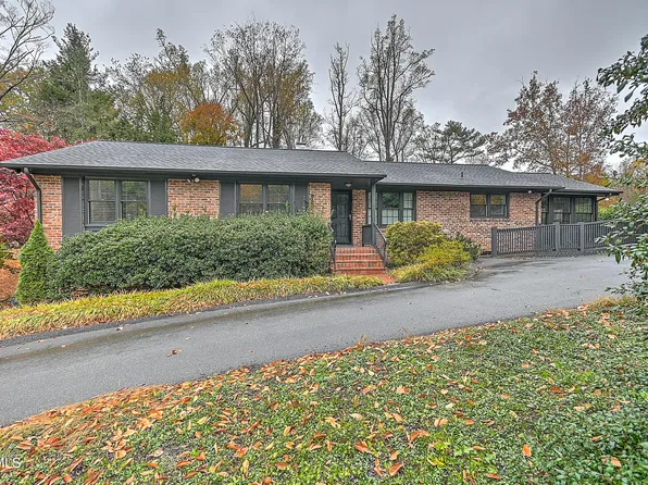 224 Edgewood Rd, Bristol, TN 37620