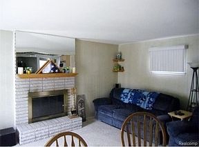 5th image of 38259 S Jean Ct