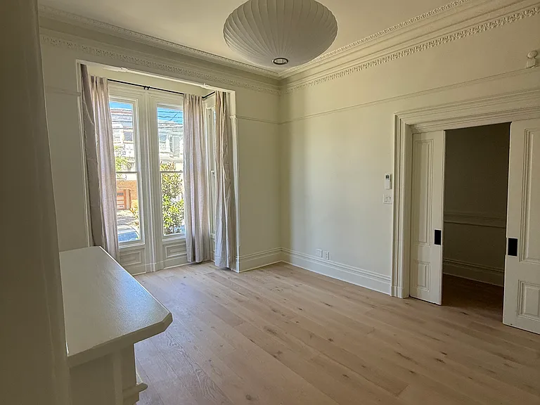 447 Noe St #447 — Photo 8