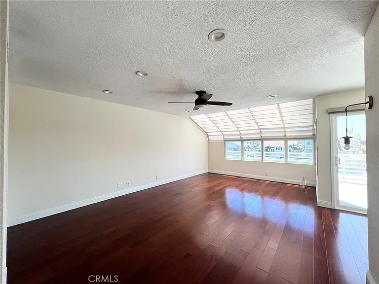 3312 Tempe Dr — Photo 16
